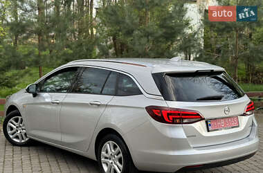 Универсал Opel Astra 2018 в 