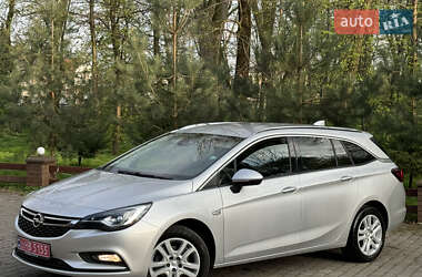 Универсал Opel Astra 2018 в 