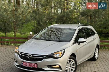 Универсал Opel Astra 2018 в 