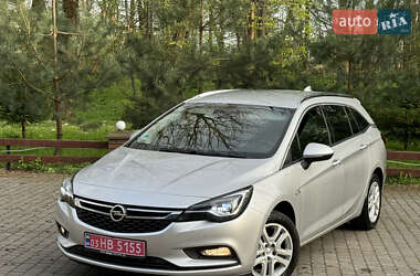 Универсал Opel Astra 2018 в 