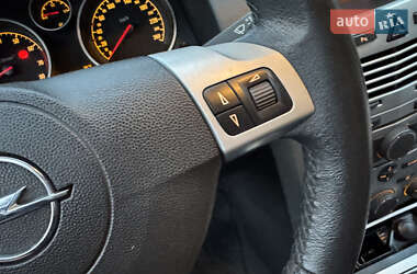 Универсал Opel Astra 2009 в 