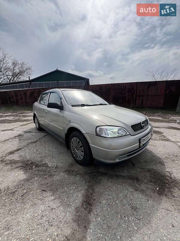 Седан Opel Astra 2006 в Прилуках