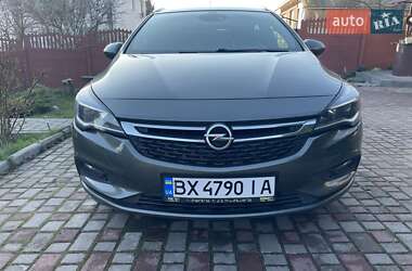 Универсал Opel Astra 2018 в 