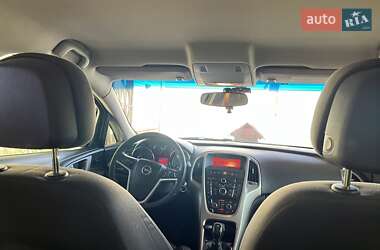 Универсал Opel Astra 2011 в Летичеве