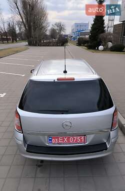 Универсал Opel Astra 2008 в 