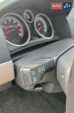 Универсал Opel Astra 2008 в 