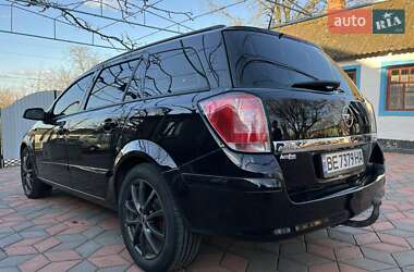 Универсал Opel Astra 2005 в 