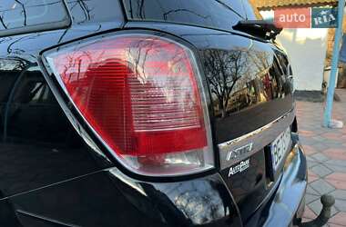 Универсал Opel Astra 2005 в 