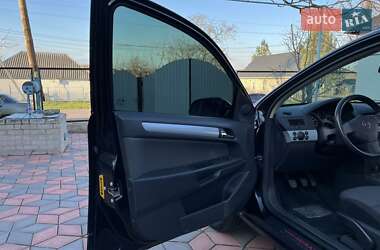 Универсал Opel Astra 2005 в 