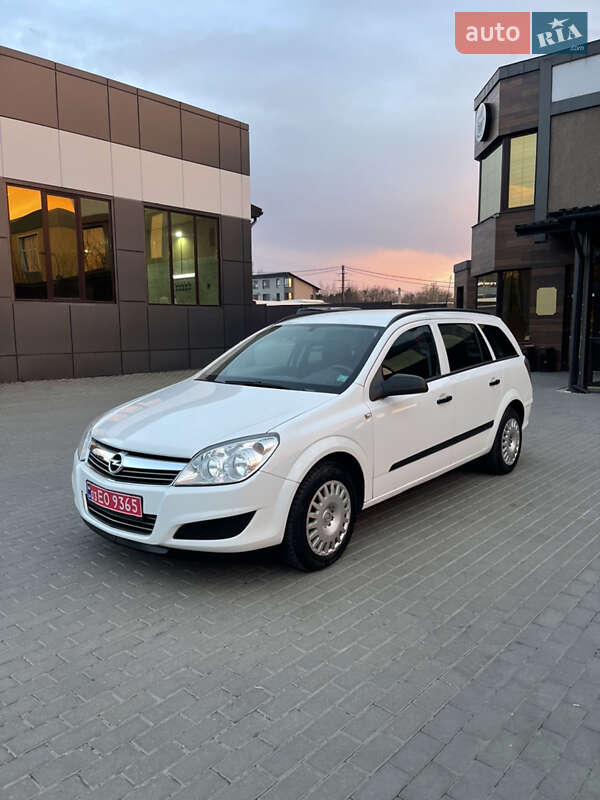 Opel Astra 2009