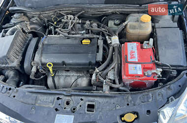 Універсал Opel Astra 2007 в 
