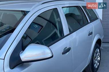 Универсал Opel Astra 2009 в 