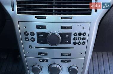 Универсал Opel Astra 2009 в 