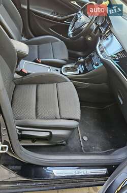 Универсал Opel Astra 2019 в 