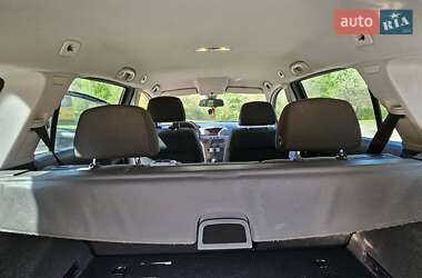 Универсал Opel Astra 2005 в 
