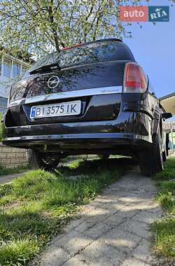 Универсал Opel Astra 2005 в 