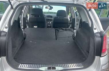Універсал Opel Astra 2005 в 