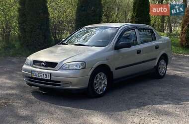 Седан Opel Astra 2007 в 