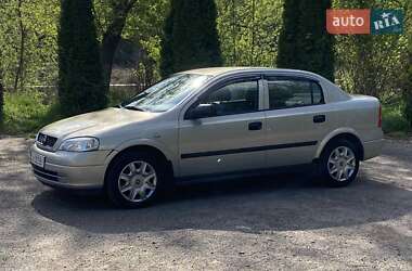 Седан Opel Astra 2007 в 