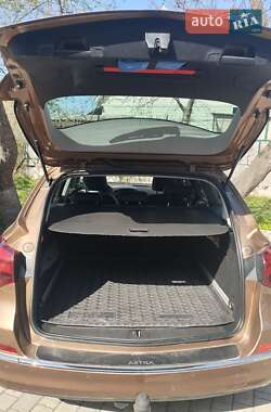 Универсал Opel Astra 2015 в 