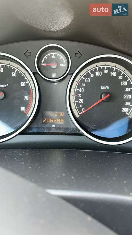 Хетчбек Opel Astra 2009 в Полтаві