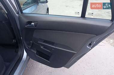 Универсал Opel Astra 2008 в 