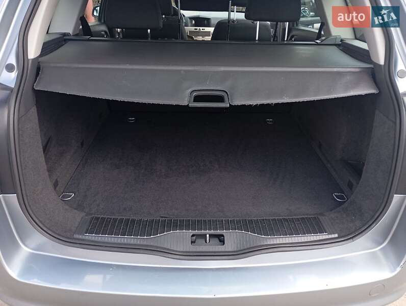 Універсал Opel Astra 2008 в Сумах