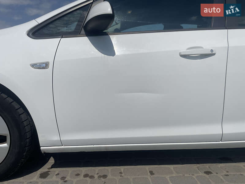 Універсал Opel Astra 2011 в Львові фото 21 Універсал Opel Astra 2011 в Львові