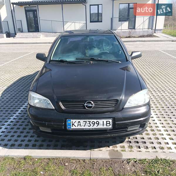 Opel Astra 2008