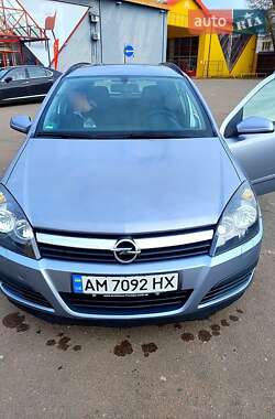 Универсал Opel Astra 2006 в 