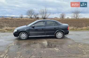 Седан Opel Astra 2006 в 