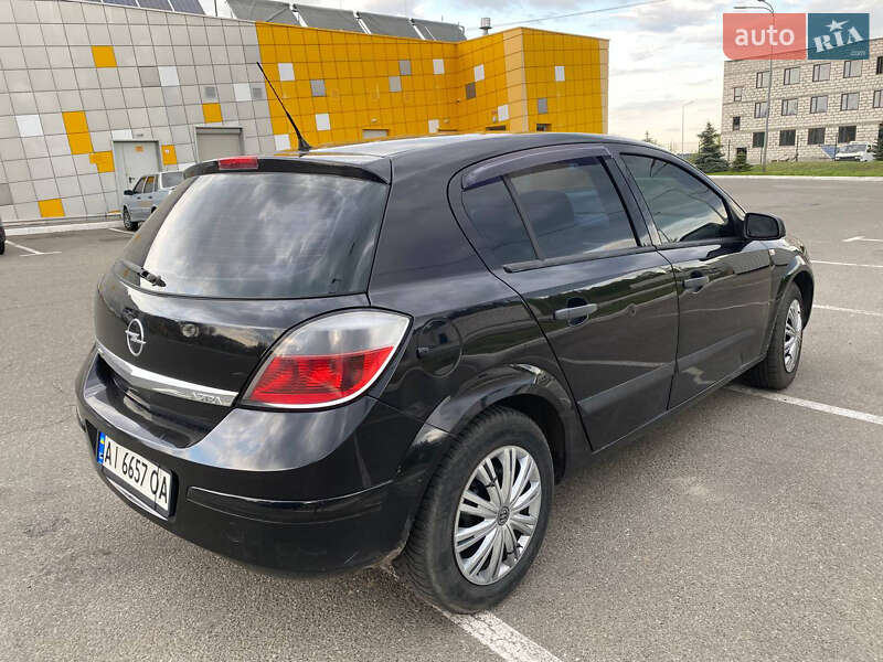 Хетчбек Opel Astra 2007 в Бучі