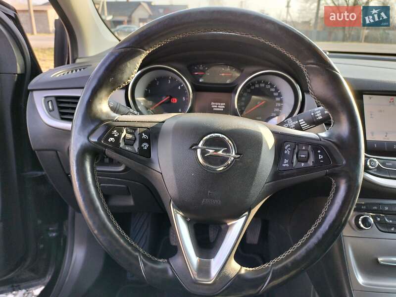 Універсал Opel Astra 2017 в Луцьку
