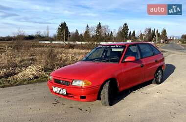 Хэтчбек Opel Astra 1996 в 