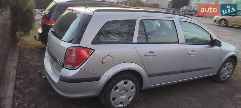 Универсал Opel Astra 2009 в 