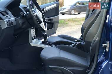 Универсал Opel Astra 2009 в 