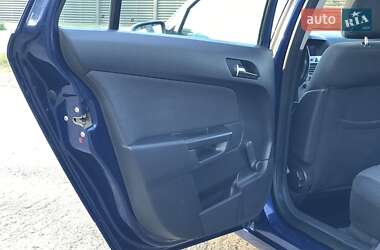 Универсал Opel Astra 2009 в 