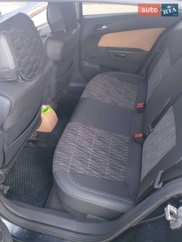 Хетчбек Opel Astra 2006 в Пирятині