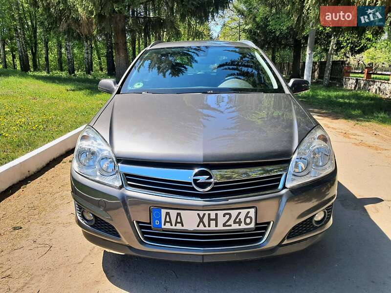 Opel Astra 2009