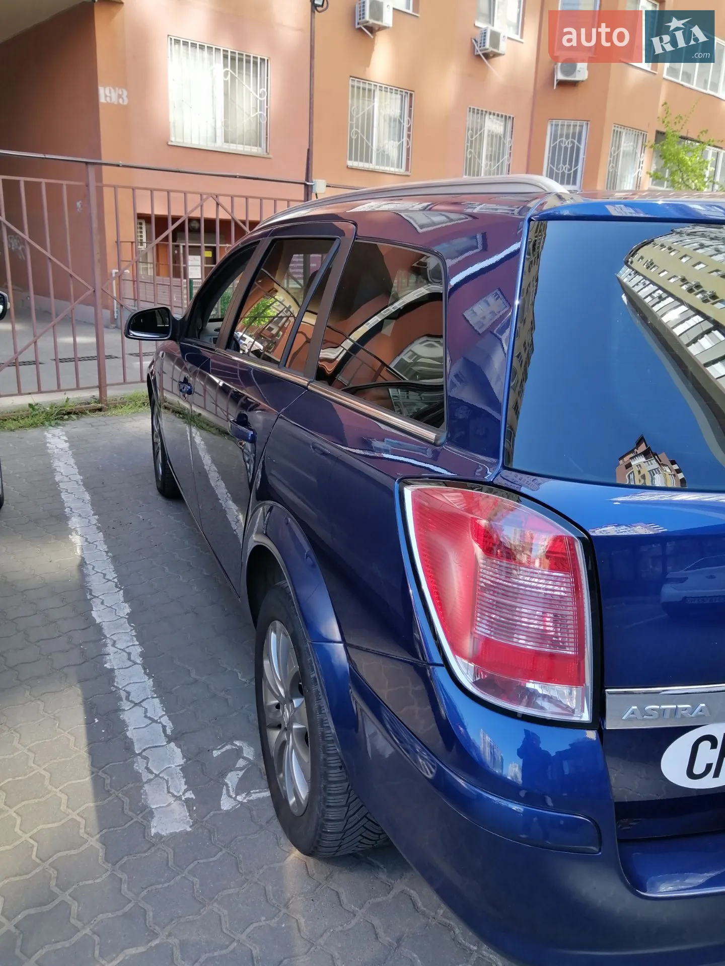 2010 Opel Astra - мініатюра 7