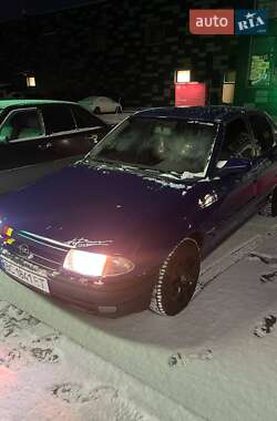 Седан Opel Astra 1995 в 