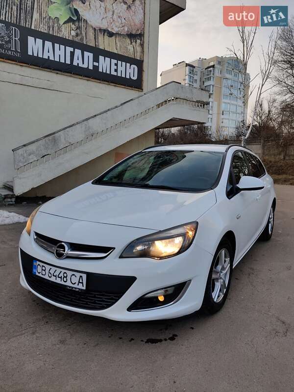 Opel Astra 2013