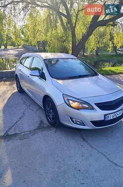 Универсал Opel Astra 2010 в 