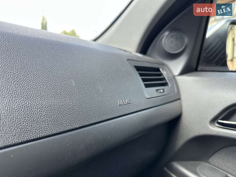 Хетчбек Opel Astra 2010 в Хмельницькому
