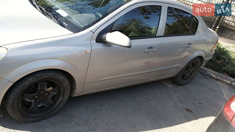 Седан Opel Astra 2008 в Боярке