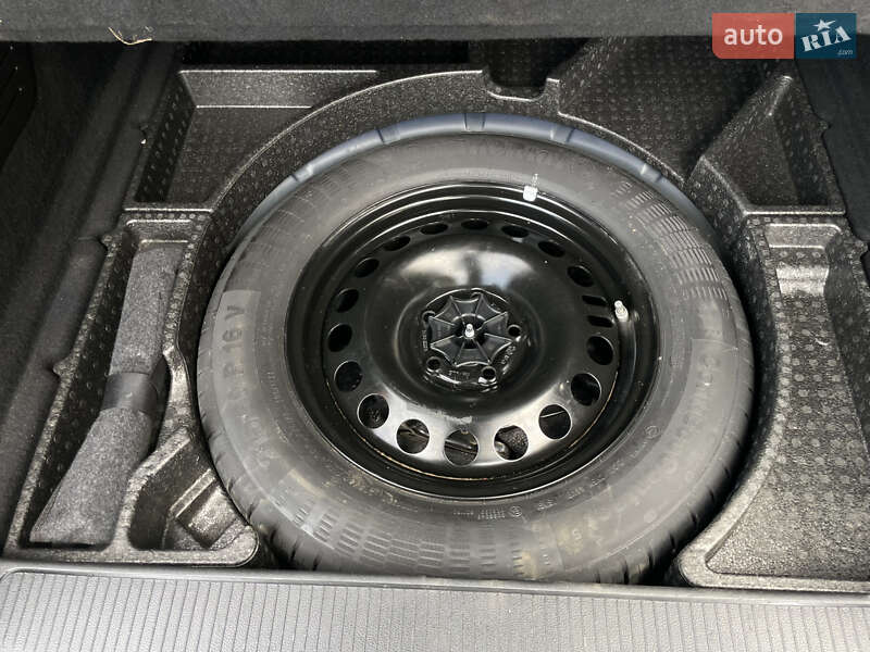 Универсал Opel Astra 2015 в Бердичеве