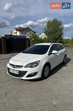 Універсал Opel Astra 2012 в Києві