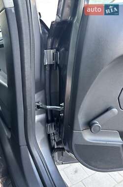 Универсал Opel Astra 2010 в 