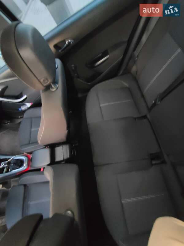 Универсал Opel Astra 2012 в Дрогобыче