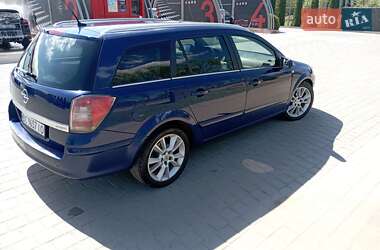 Универсал Opel Astra 2008 в 